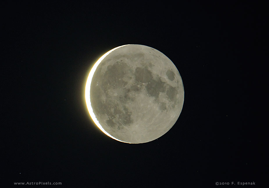 Crescent Moon and Earthshine - 3